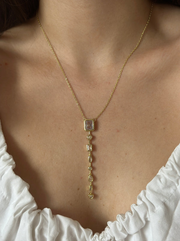 Element Taşlı Y Kolye