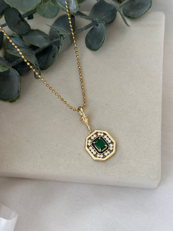 Yeşil Taşlı Serenay Kolye