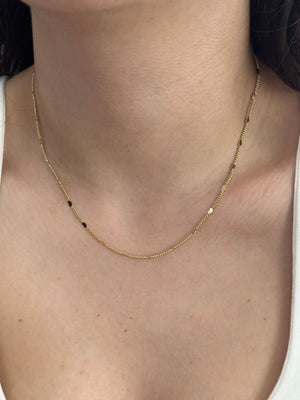 Araları Kalp Ezme Zincir Kolye