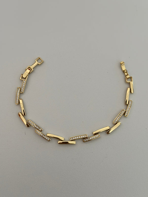 Gold Zikzak Taşlı Bileklik