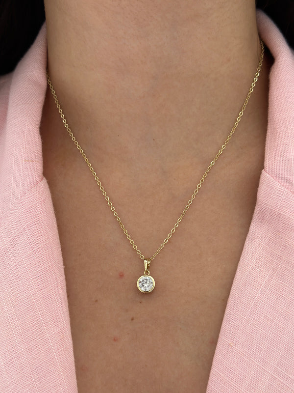 Yuvarlak Taş Plakalı Kolye