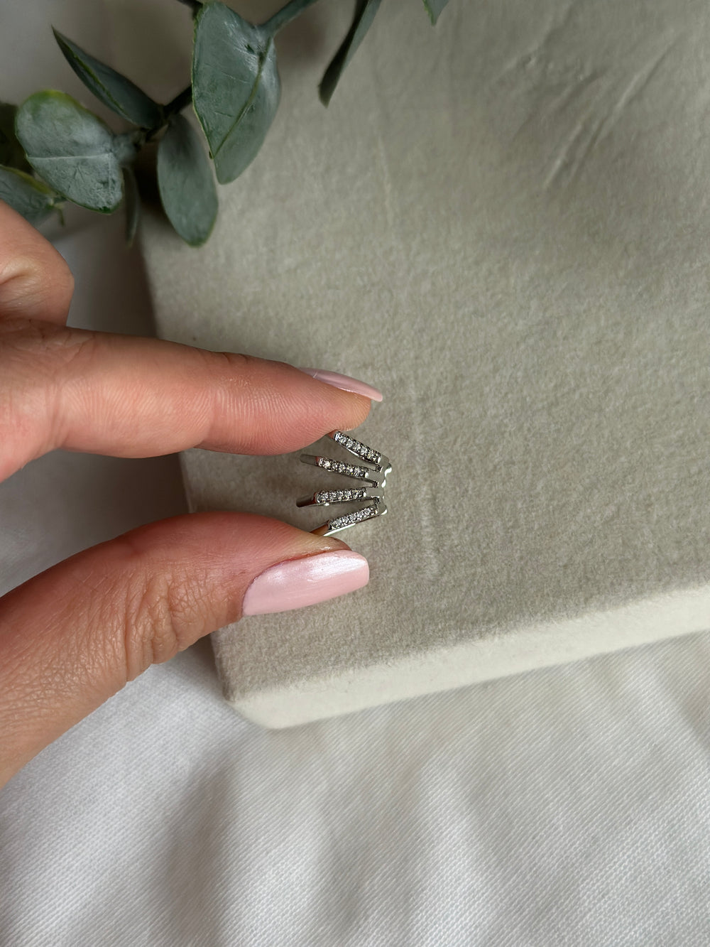 Dörtlü Görünüm Silver Kıkırdak Küpe