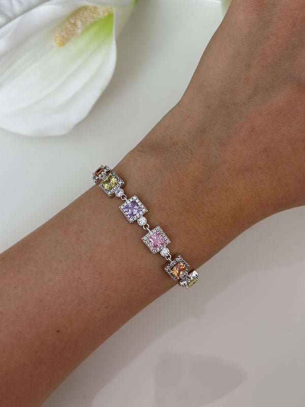 Renkli Kare Taşlı Bileklik