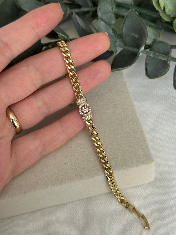 Gurmet Ortası Yıldız Taşlı Bileklik