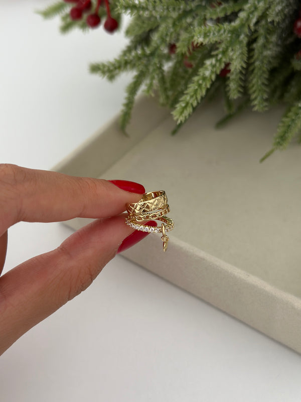 Kalp Charmlı Kıkırdak Küpe