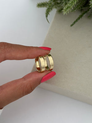 Sivri Kenar Halka Küpe