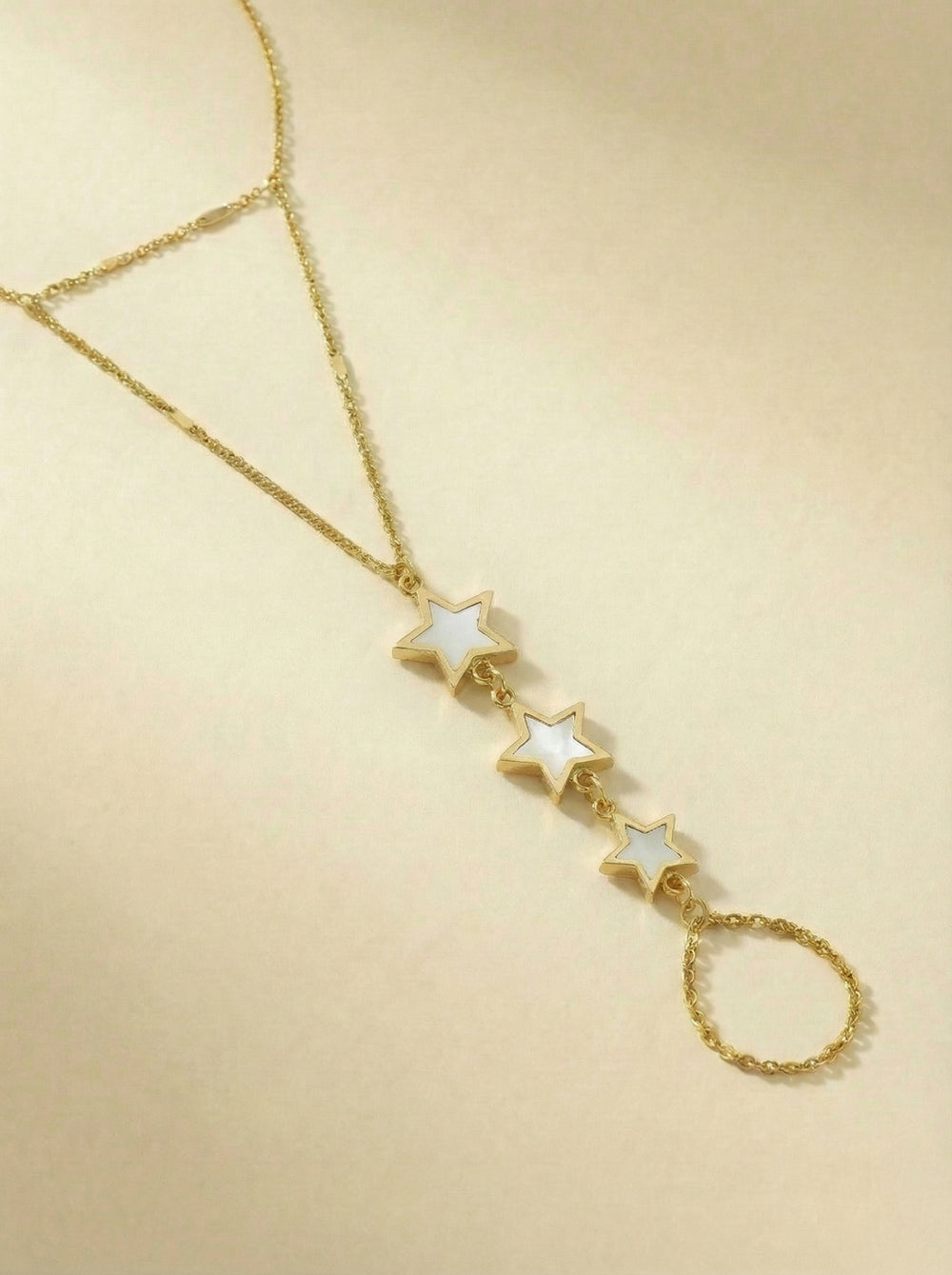 Çelik Yıldızlı Şahmeran