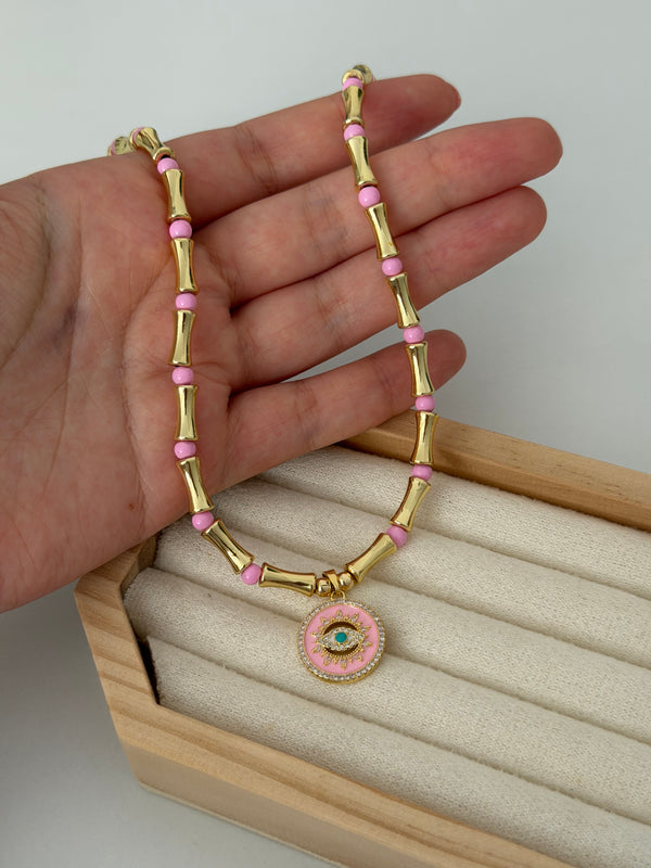 Göz Charmlı Pembe Boncuk Kolye