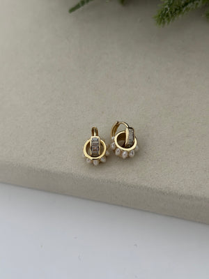 İnci Charmlı Mini Halka Küpe