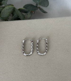 Silver Kalpli Dikey Küpe