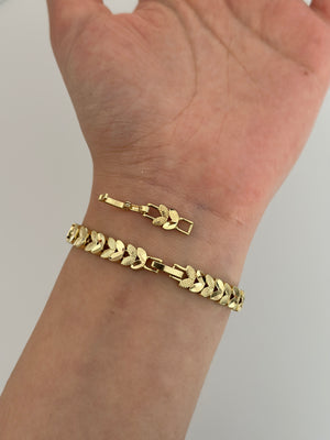 Yaprak Detay Bileklik