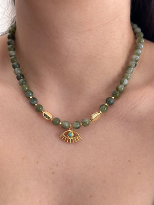 Yeşil Boncuk Ucu Göz Detay Kolye