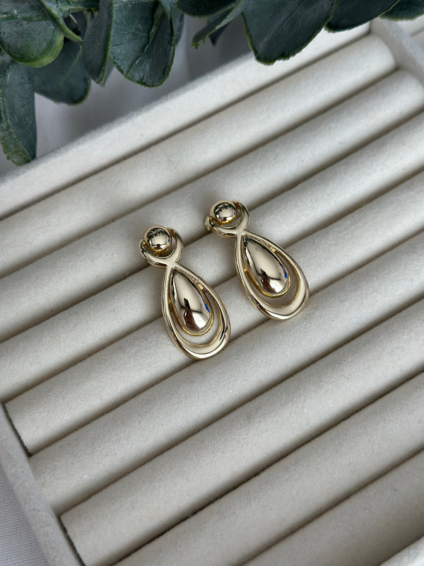 Gold Sarkıntı Küpe