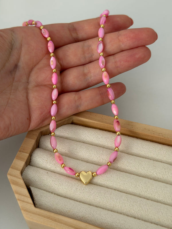 Pembe Boncuklu Kalpli Kolye