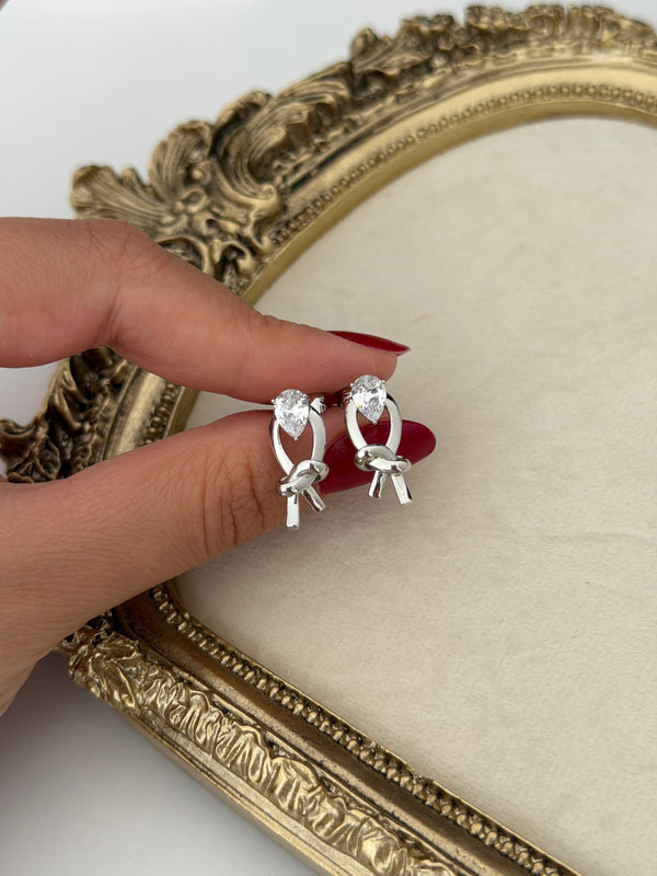 Silver Düğüm Küpe