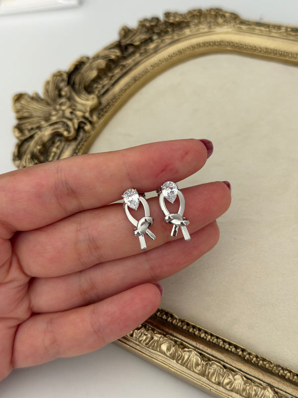 Silver Düğüm Küpe