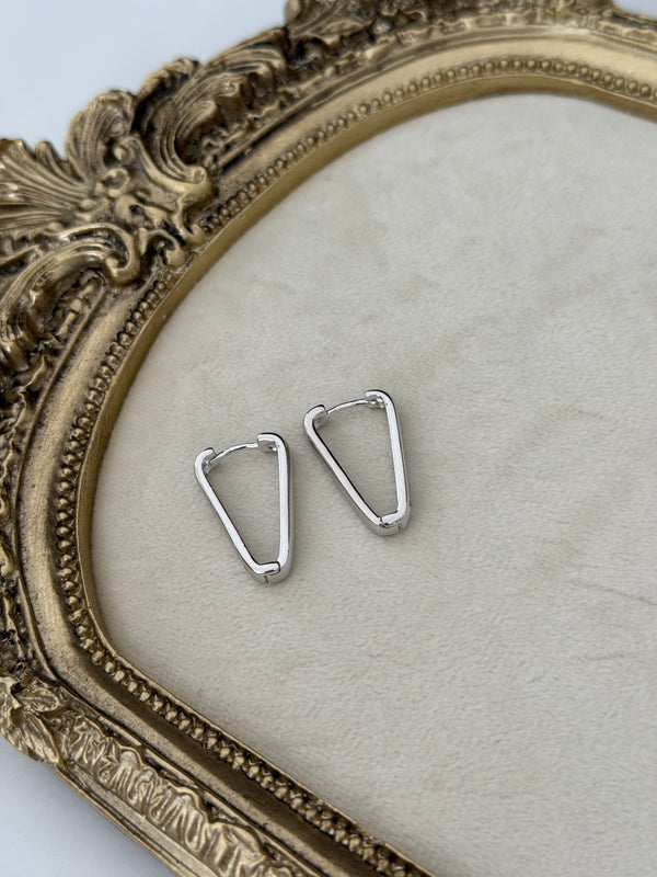 Silver Üçgen Küpe