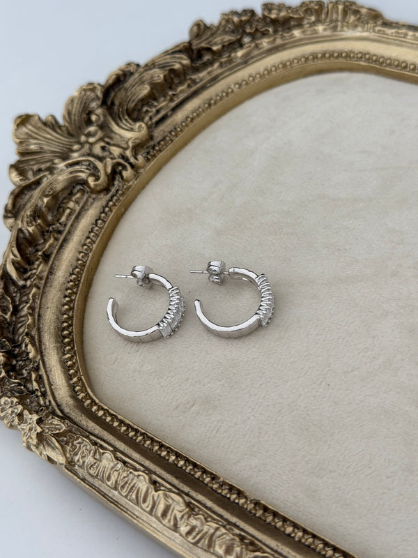 Yarım Taşlı Silver Küpe
